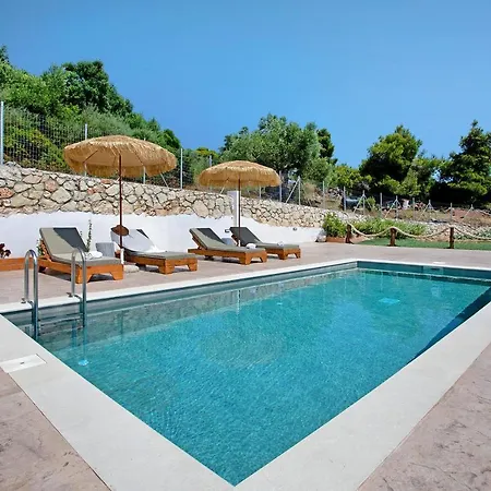 Christine's House Apartman